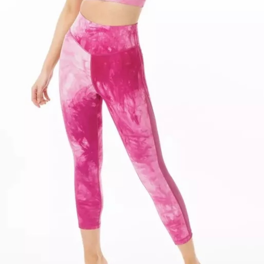 Zyia Hendrix Capri Leggings L 12 Fuchsia Mesh Light n Tight Hi-Rise Active